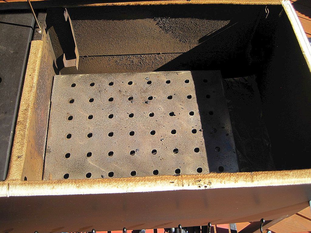 My Old Traeger BBQ100 Improved